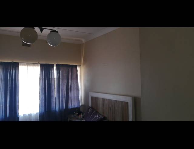 2 BEDROOM APARTMENT SOLD IN ELANDSHEUWEL